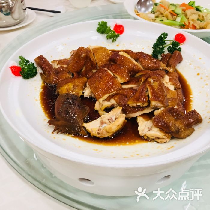 番禺宾馆丽苑厅安虾咸水角图片-北京粤菜馆-大众点评网