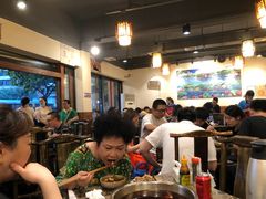 大堂-肖肖酸萝卜鱼火锅(总店)