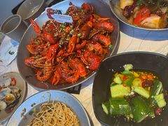 -巴厘龙虾·榜首油焖大虾(音乐学院·沿江酒馆店)