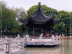 -汇龙潭
