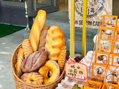 -春种秋藏手工烘焙(荣祥广场店)