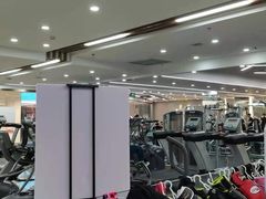 -美航国际健身(北京华联店)