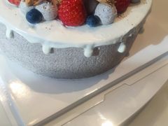 -山与蓝·轻糖鲜果蛋糕(勒泰店)