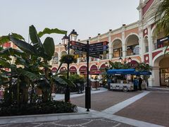 -佛罗伦萨小镇广佛名品奥特莱斯(疏港路店)