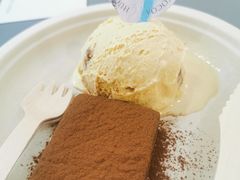 -HUGS coffee(东区店)