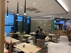 大堂-德克士(西站站内店)