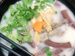 -鸭小妹鸭血粉丝(老门东店)