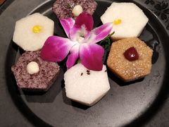 七彩方糕-嘉禾·悦享餐厅(八方汇店)