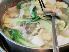 -一席地·本地鸡窝·杭帮鸡火锅(萧山银隆百货店)