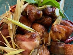 香料焗仔排-沿途四季·云南菜(建外大街店)
