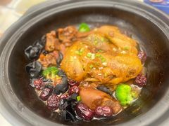 -品海楼·大连海胆锅贴馆(东港店)