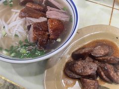 烧鹅濑粉-香辉食馆(新兴路店)