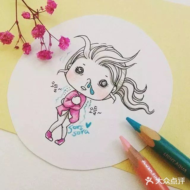 小清新彩铅人物画，每一张都超萌哒！