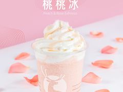 夏日桃桃冰-瑞幸咖啡(江南万达三层店)