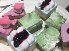 糕点-圣罗巴海鲜烤肉自助(鲅鱼圈万达店)