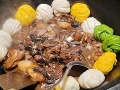 -锅老头海鲜铁锅炖