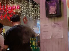 -巴卤社老火锅(财富店)