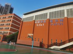 -极动室内恒温游泳馆
