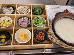 -虾饺妹·粤式茶餐厅(荟聚店)