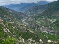-萝卜寨羌文化生态旅游区