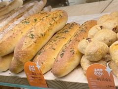 -老梦面包CHEZMOREL(麦子店)