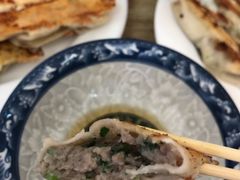 -一品鲜鱼锅贴(人民一路店)