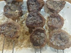 -哈尔滨小酒馆·鲜肉现穿自助烧烤(康新花园店)