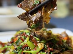 -伊带伊路新疆美食府(呼家楼店)