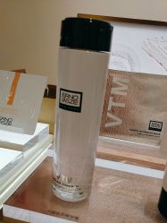 -奥伦纳素Erno Laszlo
