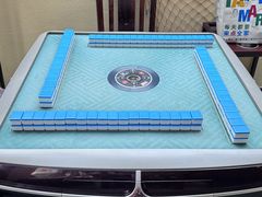 -小草屋轰趴馆别墅派对新场团建家庭聚会