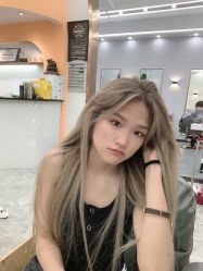 -V8潮牌·接发烫染连锁