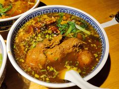 -沪西老弄堂面馆(定西路店)