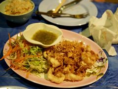 -Thiw Soen Seafood Restaurant