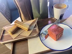 -LAVAZZA拉瓦萨咖啡(中航城君尚购物中心店)