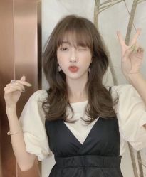 -东秀护肤造型
