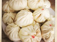 三鲜包子和猪肉包子-津门永胜包子铺(哈尔滨道总店)