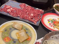 -沸炉重庆老火锅(军事博物馆店)