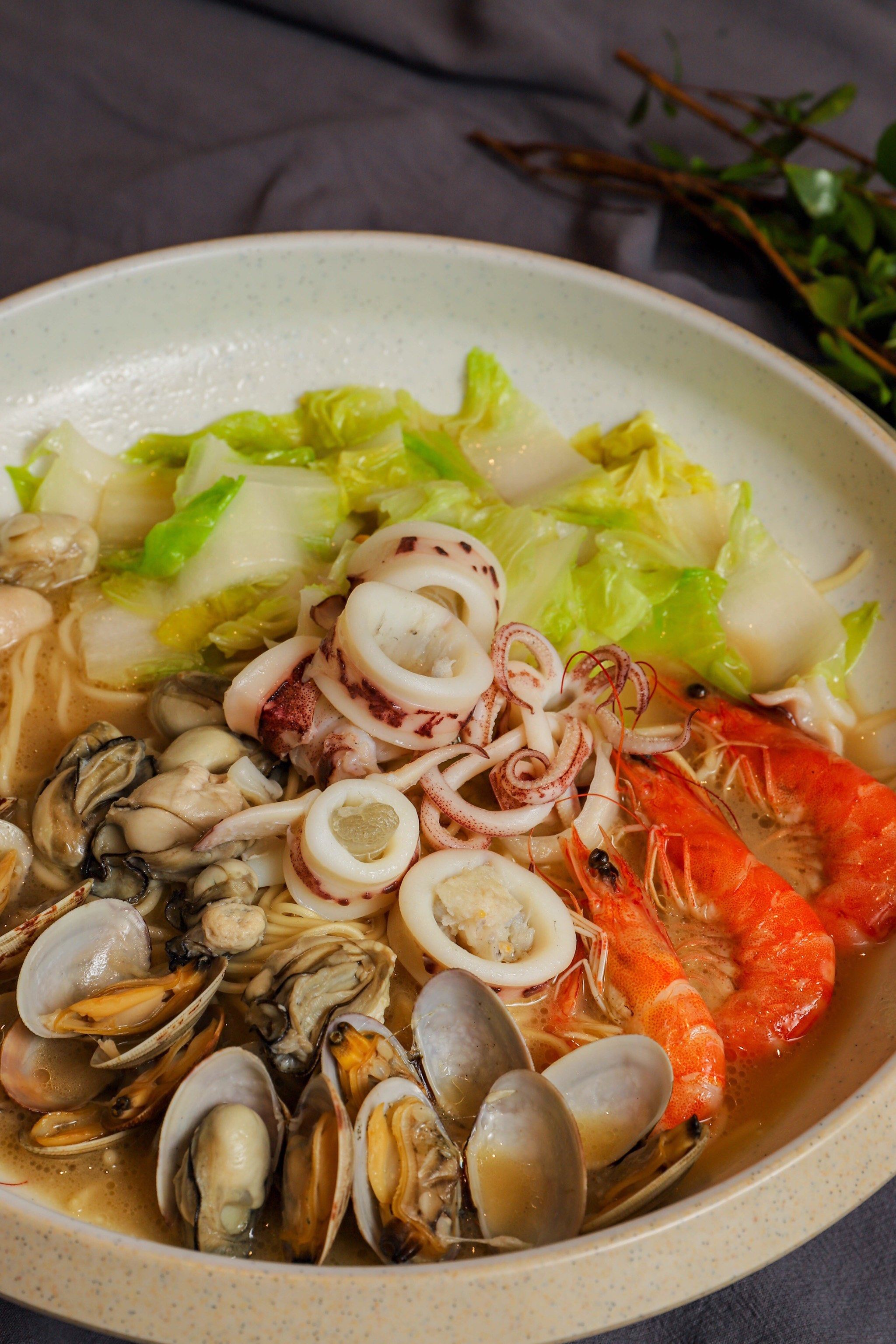 海小馆,品味海鲜面的传奇