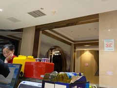 -一家人(凯旋路店)