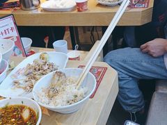 -何师傅美蛙鱼头(汉街店)
