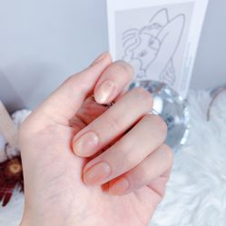 -朵琳·美甲美睫纹绣