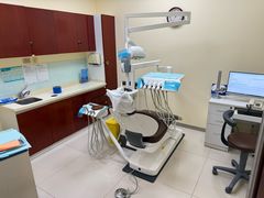 -瑞尔齿科(颐堤港诊所)