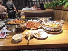 -小三峡食府(西五路店)