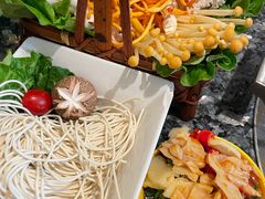 -一席地·本地鸡窝·杭帮鸡火锅(萧山银隆百货店)