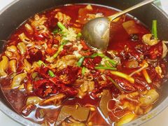 水煮三鲜-阿忠食坊大排档·20年老店(万象城店)
