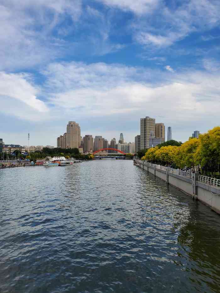 天石舫码头-"海河上的一个码头,等疫情过去了,一定坐船.