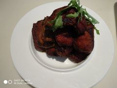 三十年代熏鱼-贵州大黄牛肉火锅(浦建路店)