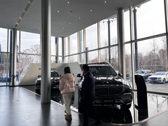 -泰州之星奔驰4S店(海陵店)