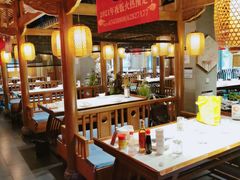大堂-丁里羊肉小镇(太宁路口店)