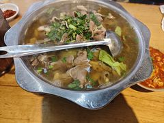 -谢老五跷脚牛肉·非遗传承店
